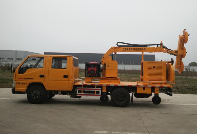 新款綠化綜合養護車